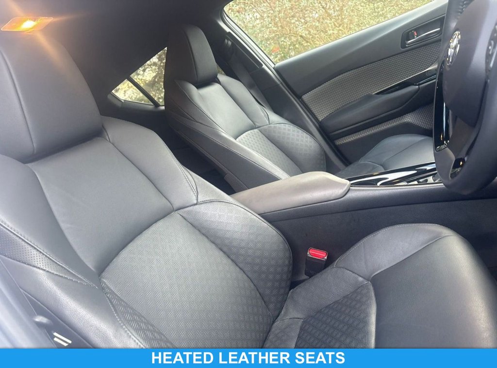 Used Toyota C-HR 2023 for sale - 77276569: Photo 4