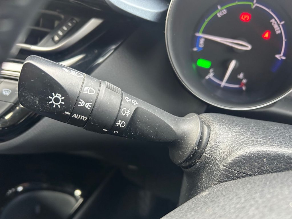 Used Toyota C-HR 2020 for sale - 76851019: Photo 28