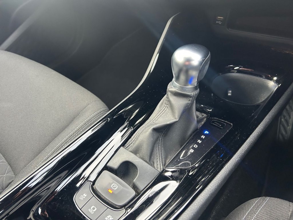 Used Toyota C-HR 2020 for sale - 76851019: Photo 34