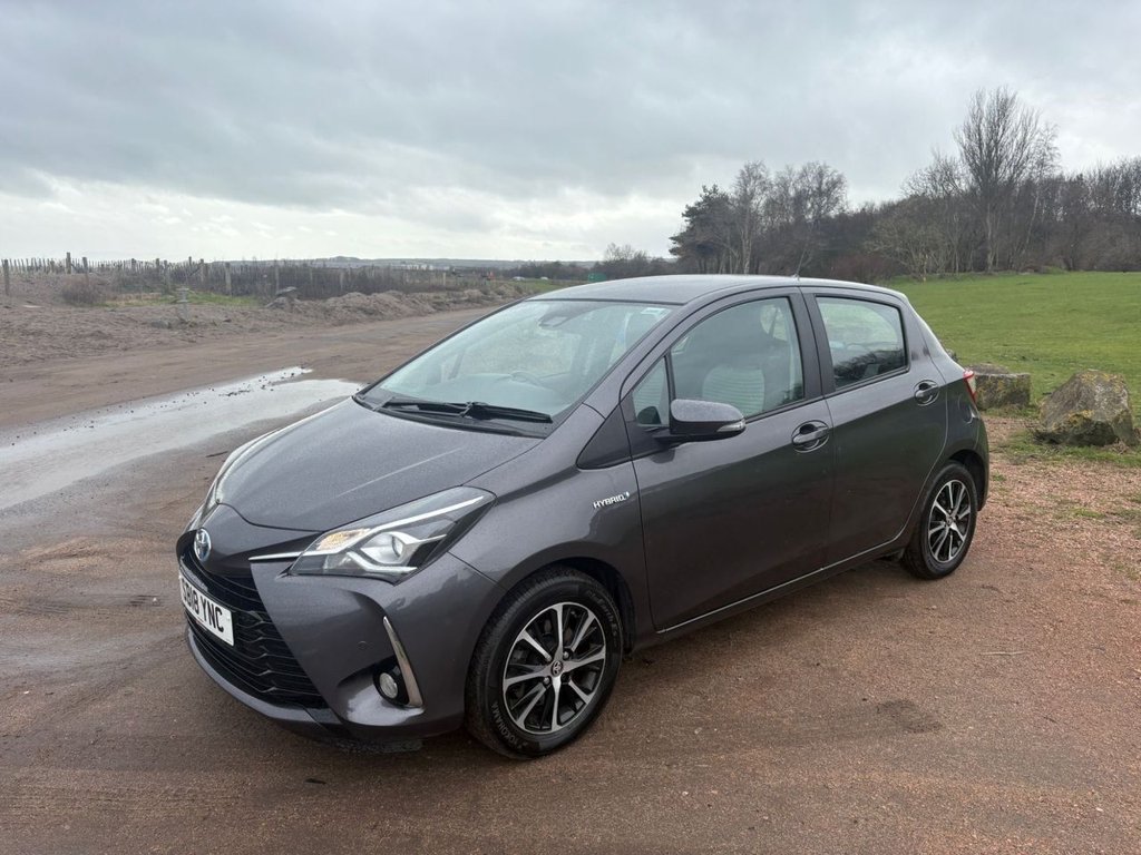 Used Toyota Yaris 2018 for sale - 77905389: Photo 18