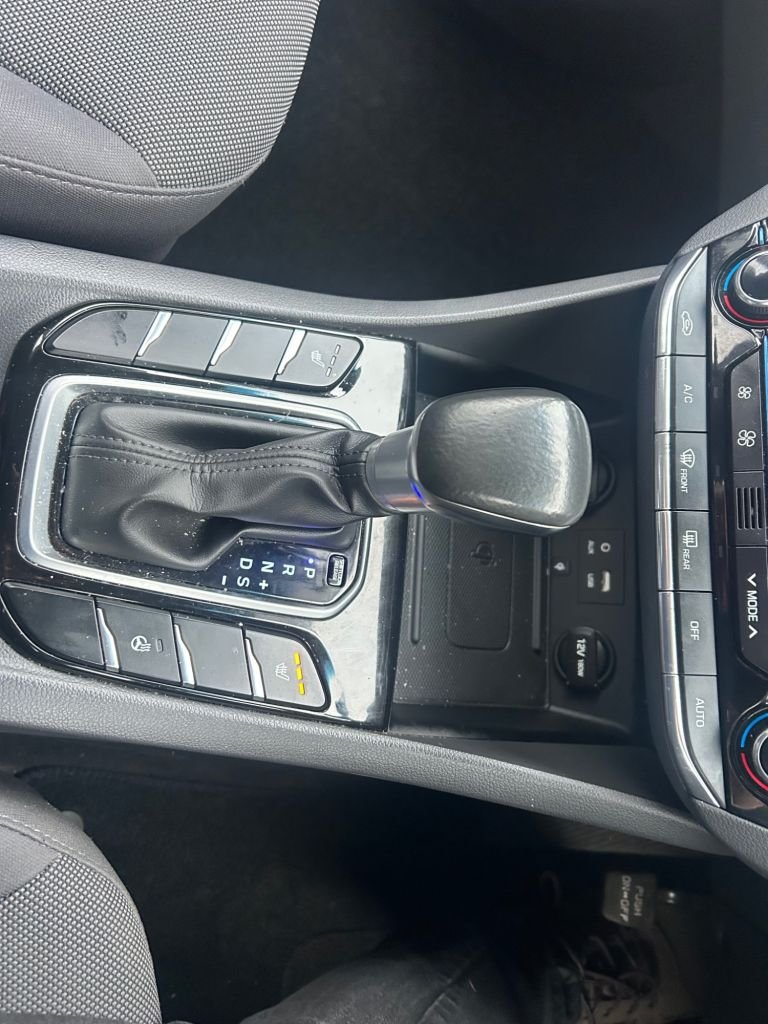 Used Hyundai IONIQ 2018 for sale - 76927549: Photo 17