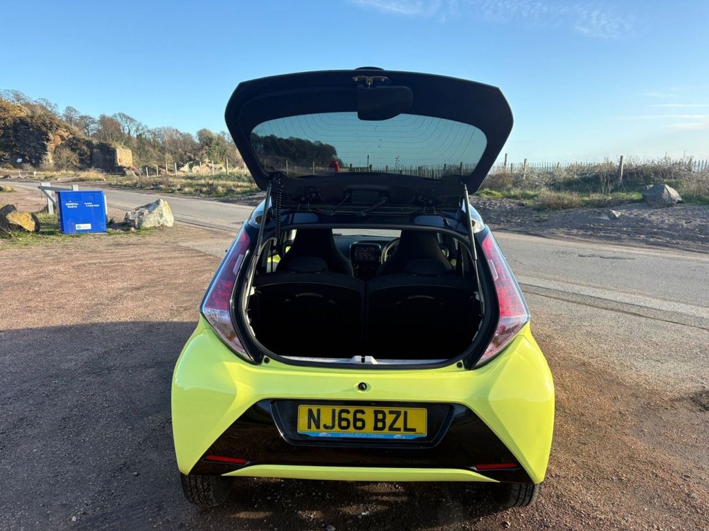 Used Toyota AYGO 2016 for sale - 76851061: Photo 9