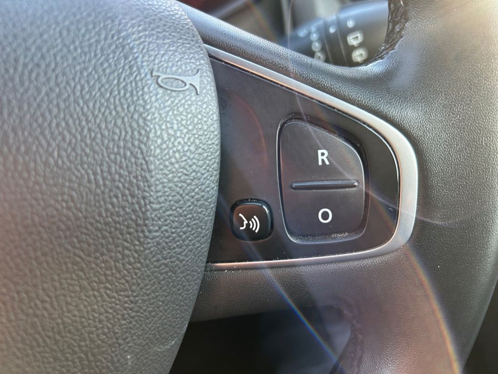 Used Renault Clio 2019 for sale - 77971569: Photo 9