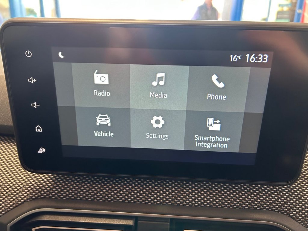 Used Dacia Sandero 2023 for sale - 77971602: Photo 25