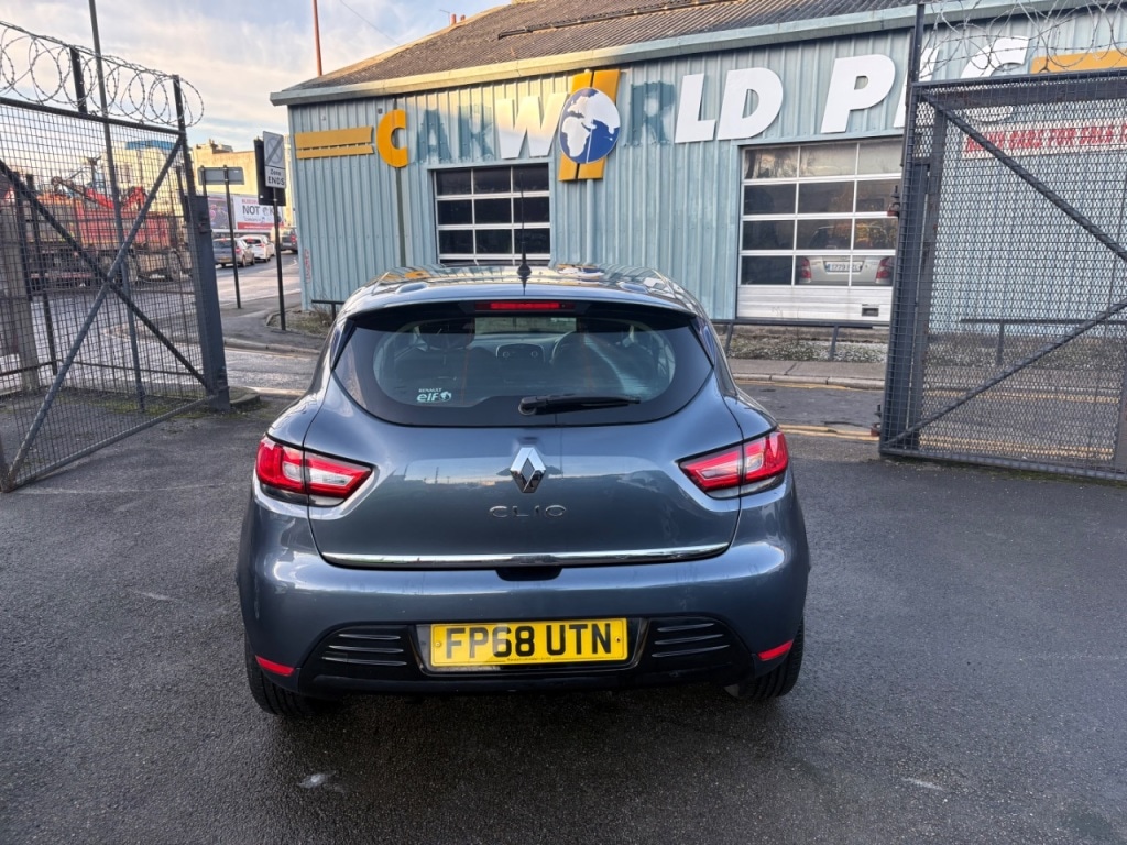 Used Renault Clio 2018 for sale - 76662910: Photo 7
