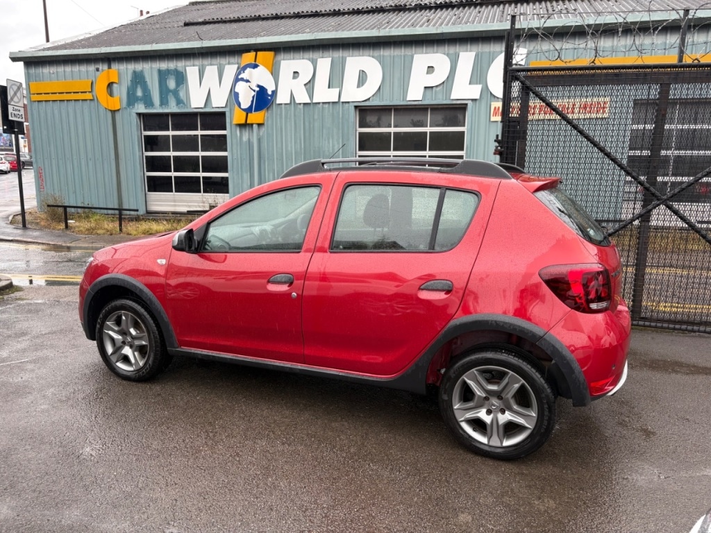 Used Dacia Sandero Stepway 2018 for sale - 76162560: Photo 10