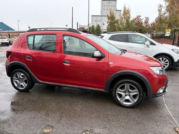 Used Dacia Sandero Stepway 2018 for sale - 76162560: Photo 6