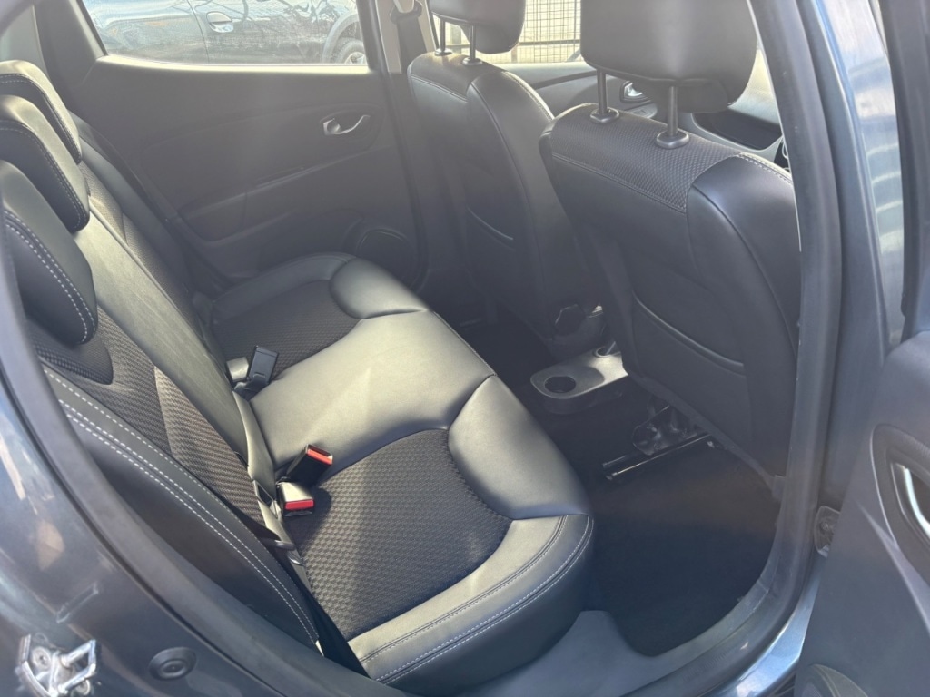 Used Renault Clio 2018 for sale - 78162264: Photo 12