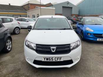 Used Dacia Sandero 2015 for sale - 73469219: Photo