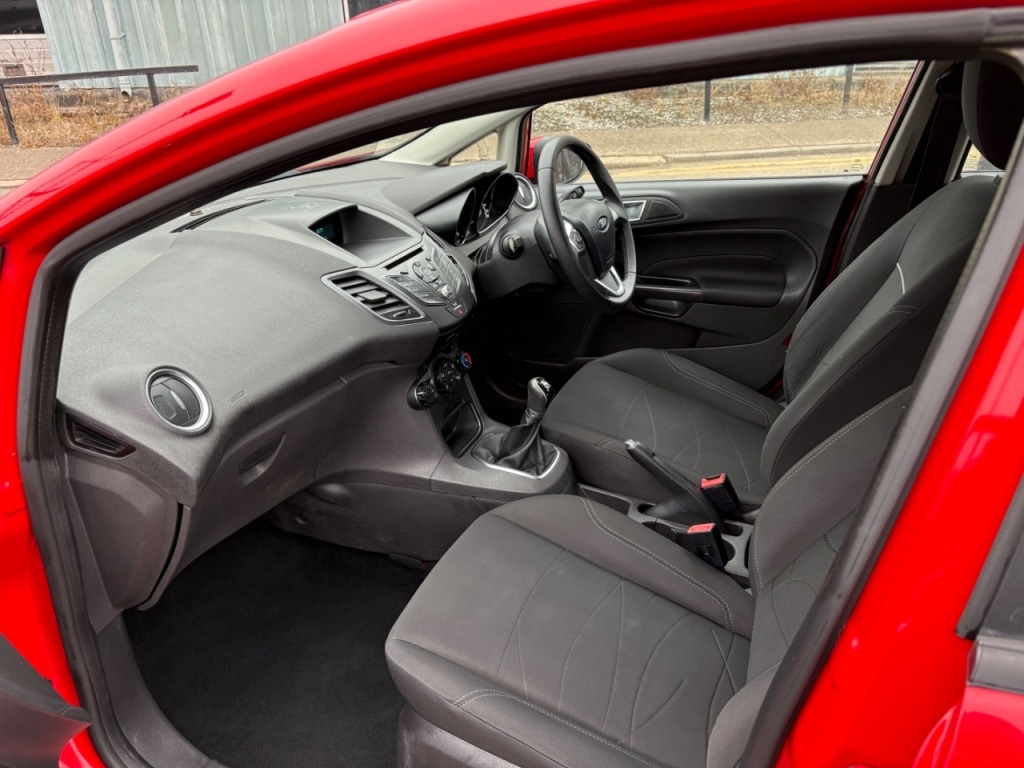 Used Ford Fiesta 2015 for sale - 75335269: Photo 7