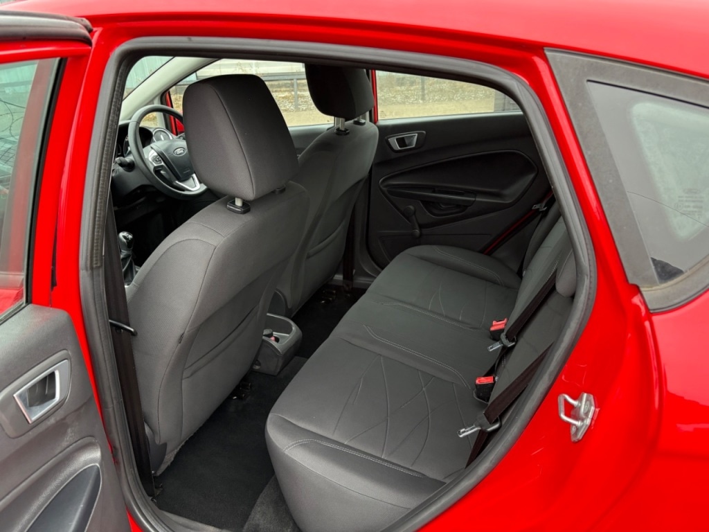 Used Ford Fiesta 2015 for sale - 75335269: Photo 8