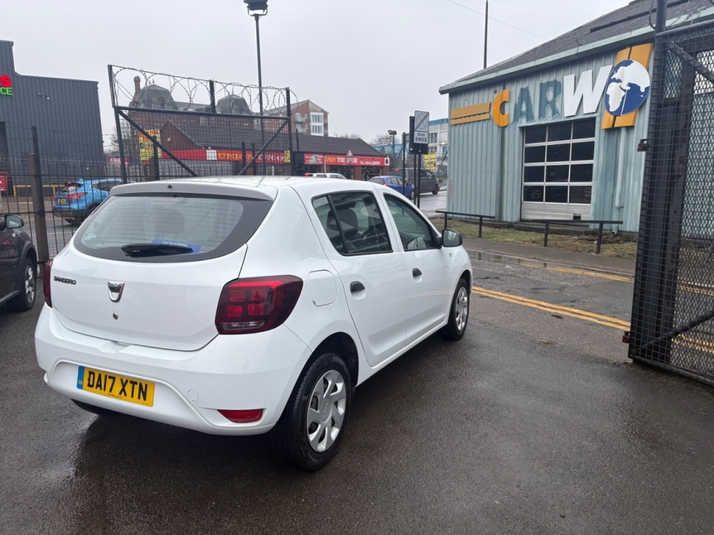 Used Dacia Sandero 2017 for sale - 77341135: Photo 7