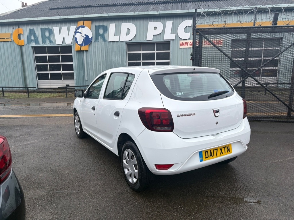 Used Dacia Sandero 2017 for sale - 77341135: Photo 9