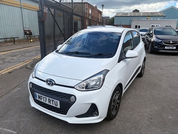 Used Hyundai i10 2017 for sale - 78886498: Photo
