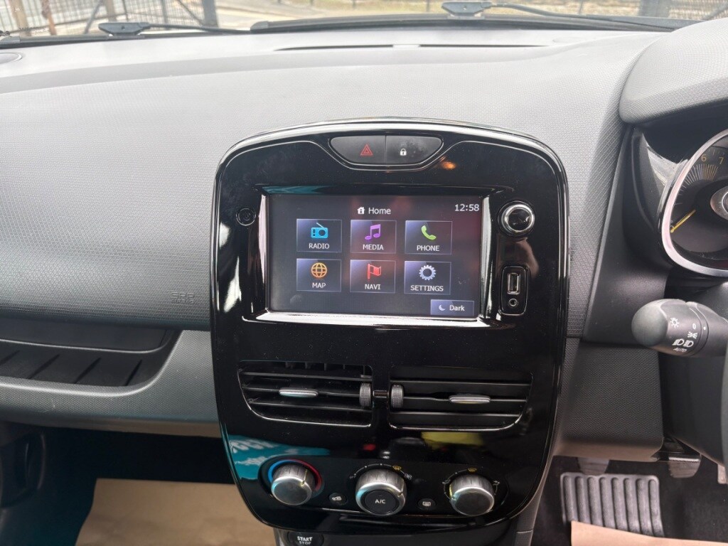 Used Renault Clio 2015 for sale - 78123888: Photo 11