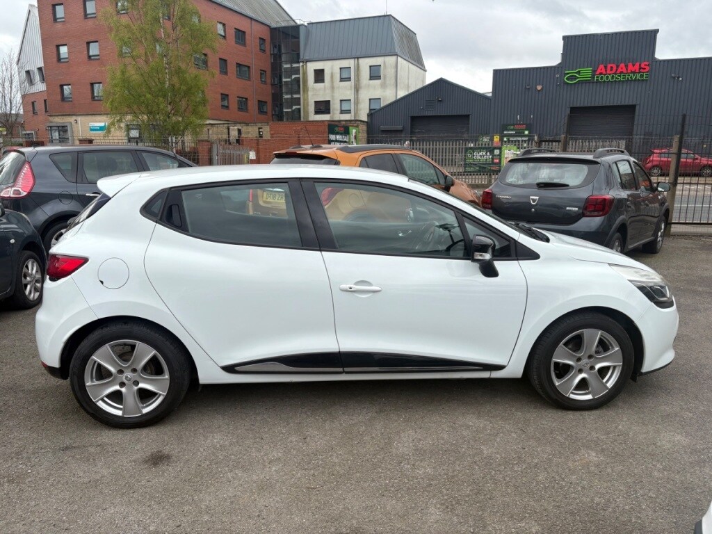 Used Renault Clio 2015 for sale - 78123888: Photo 6