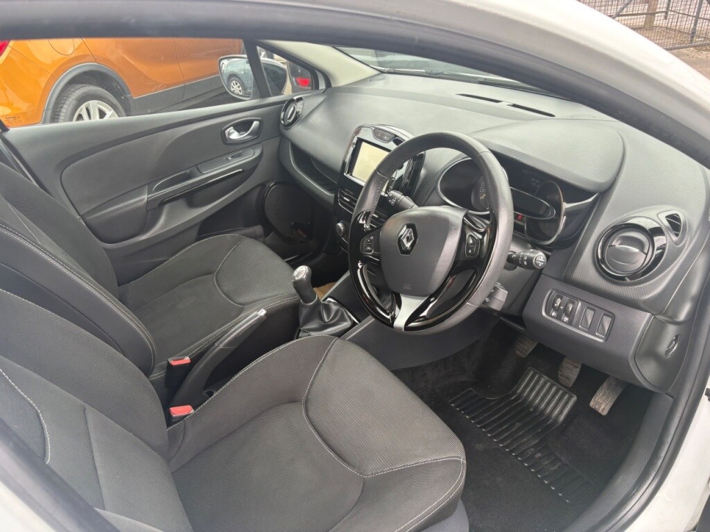 Used Renault Clio 2015 for sale - 78123888: Photo 9