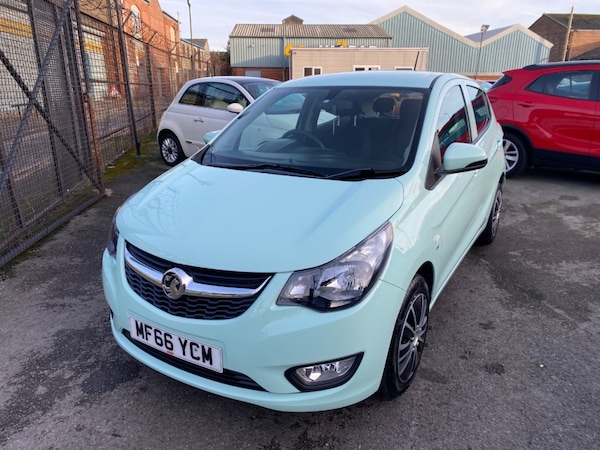 Used Vauxhall Viva 2016 for sale - 73136516: Photo 1