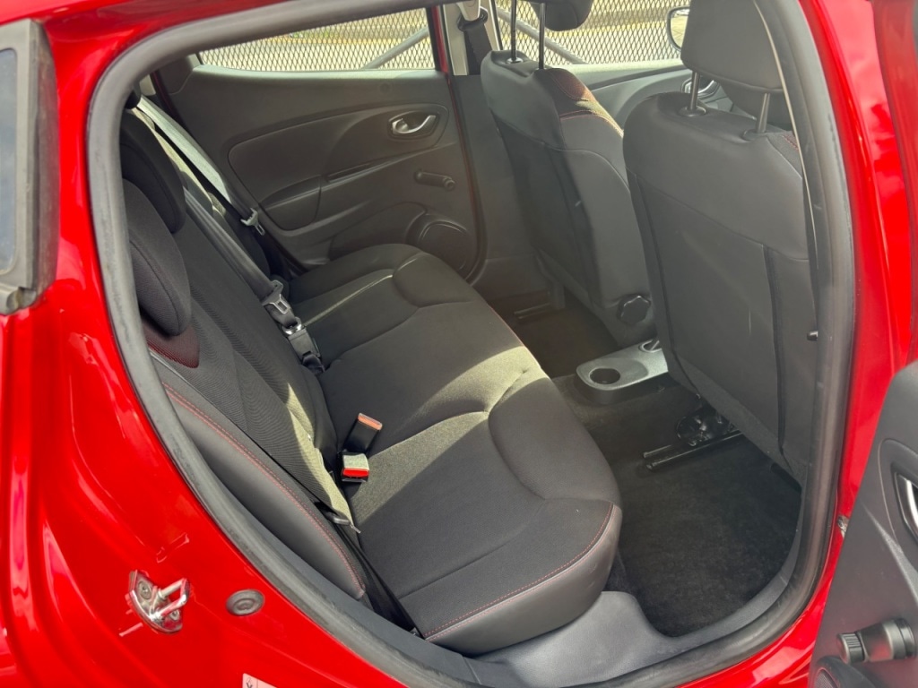 Used Renault Clio 2016 for sale - 76235169: Photo 10