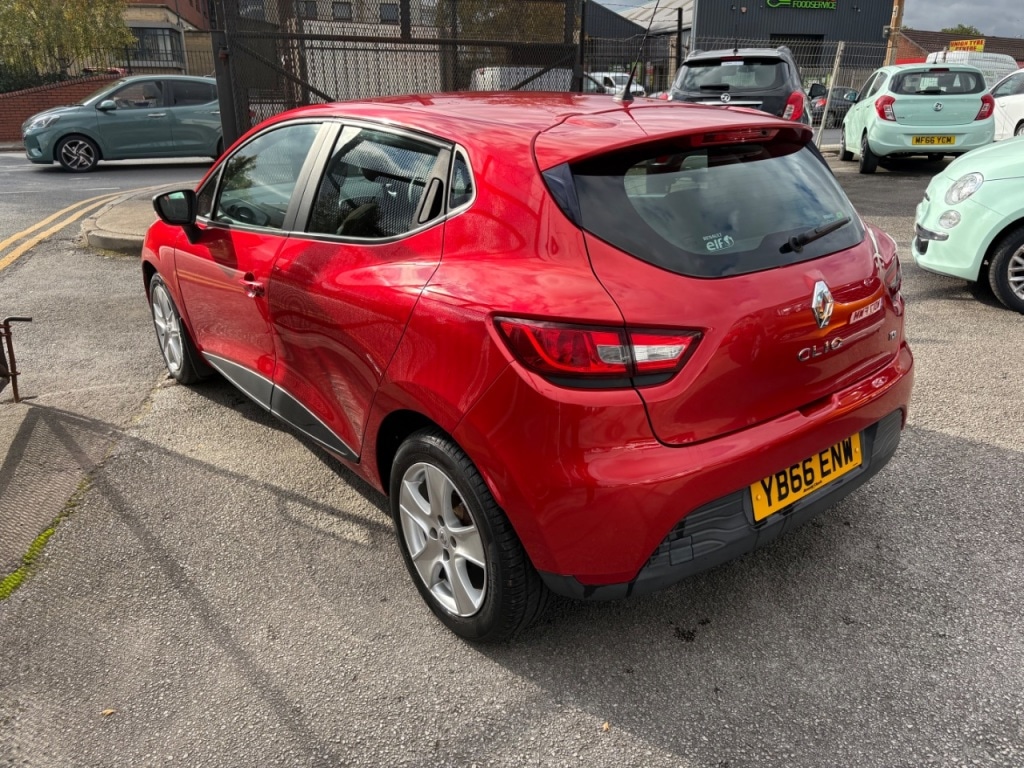 Used Renault Clio 2016 for sale - 76235169: Photo 8