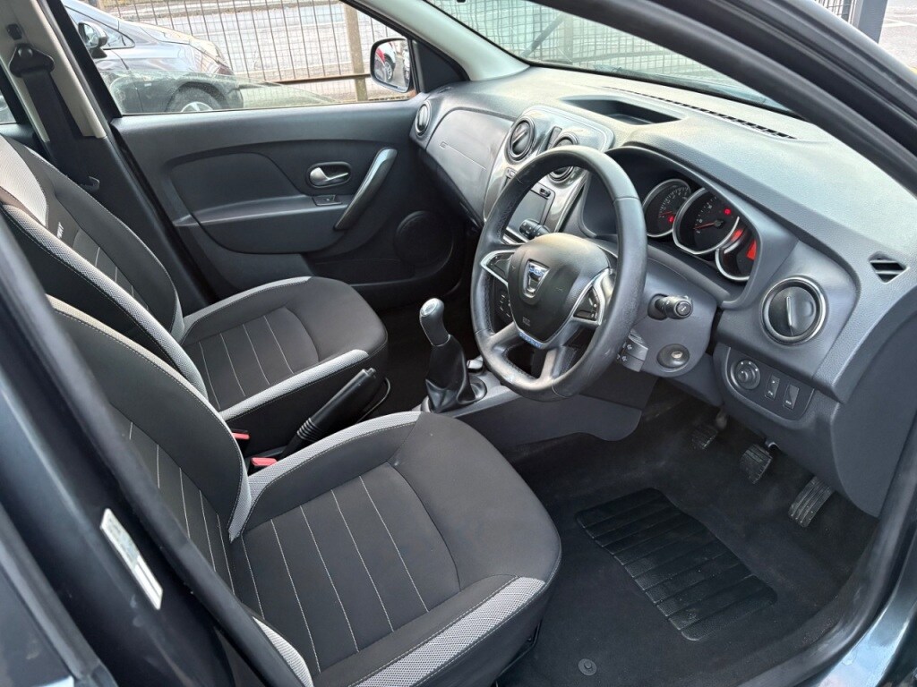 Used Dacia Sandero Stepway 2017 for sale - 76836129: Photo 10