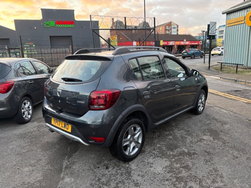 Used Dacia Sandero Stepway 2017 for sale - 76836129: Photo 7