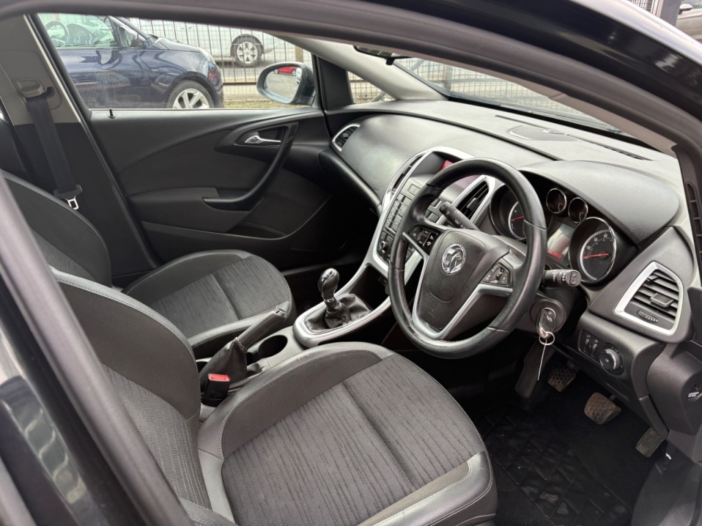 Used Vauxhall Astra 2015 for sale - 76367131: Photo 10
