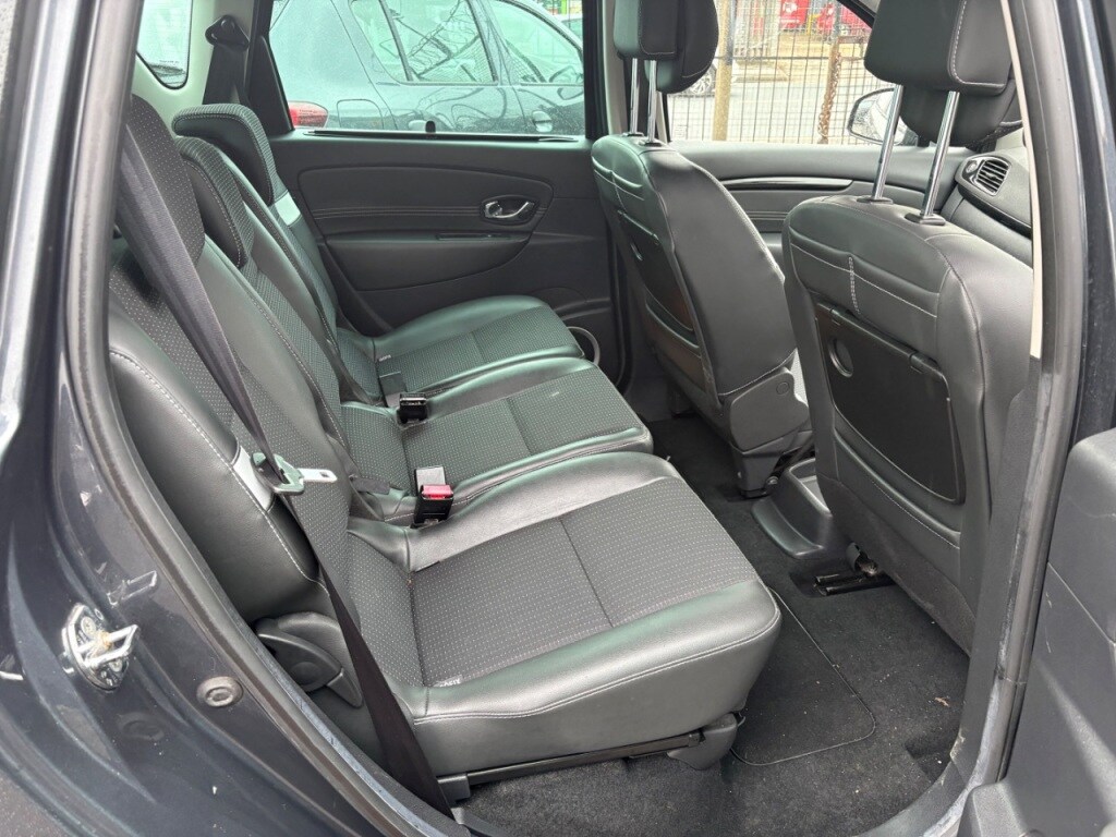 Used Renault Scenic 2011 for sale - 77341127: Photo 11