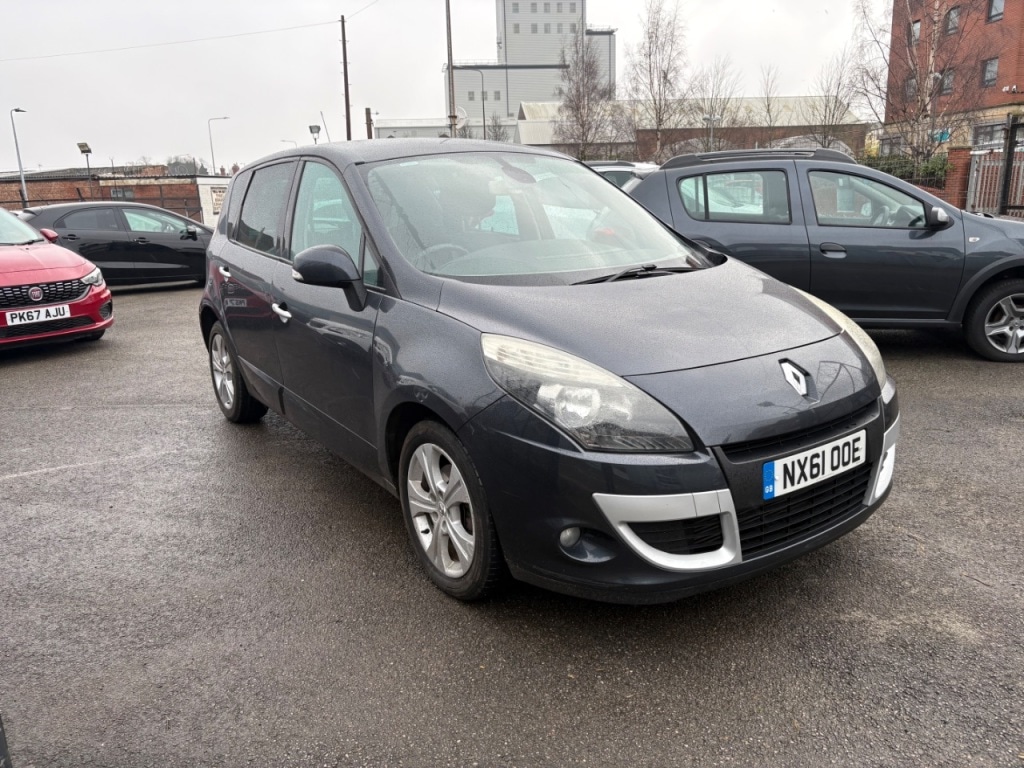 Used Renault Scenic 2011 for sale - 77341127: Photo 5