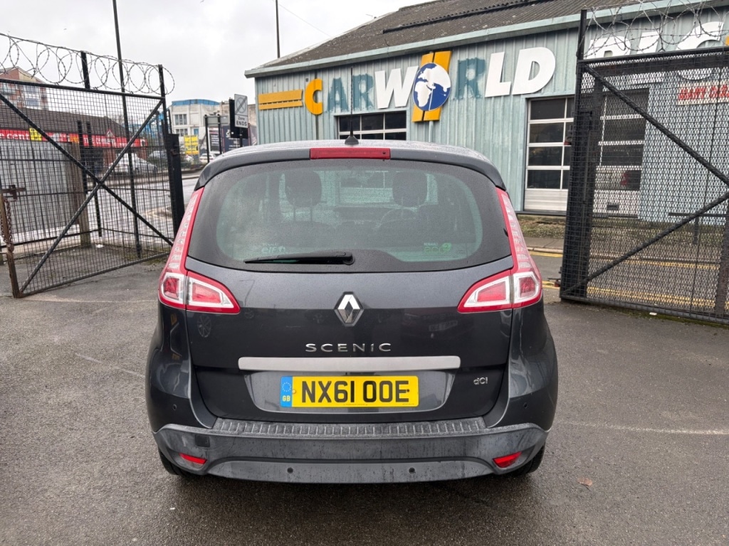 Used Renault Scenic 2011 for sale - 77341127: Photo 8