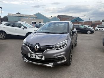Used Renault Captur 2018 for sale - 79706835: Photo