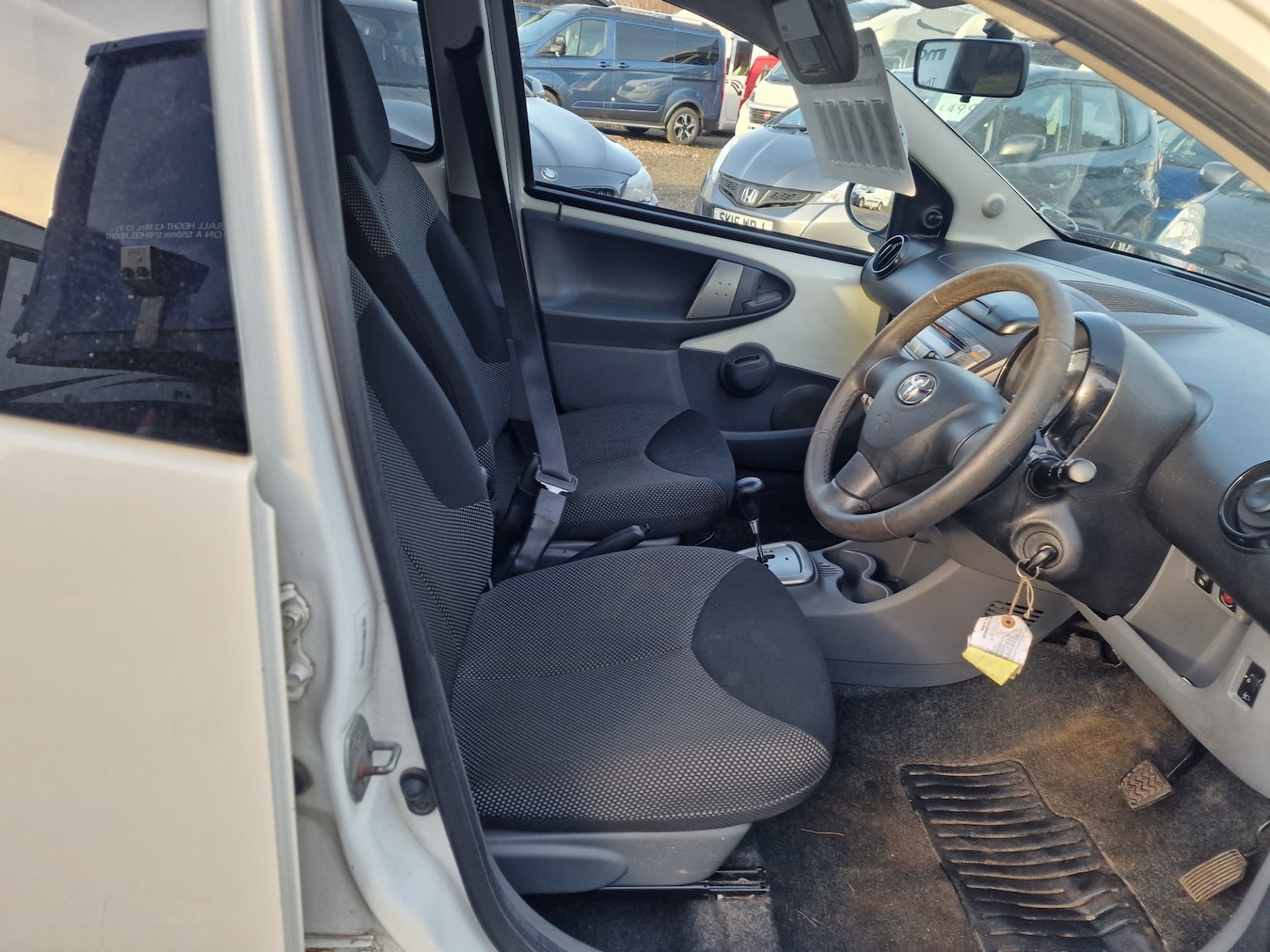 Used Toyota AYGO 2011 for sale - 77954296: Photo 11