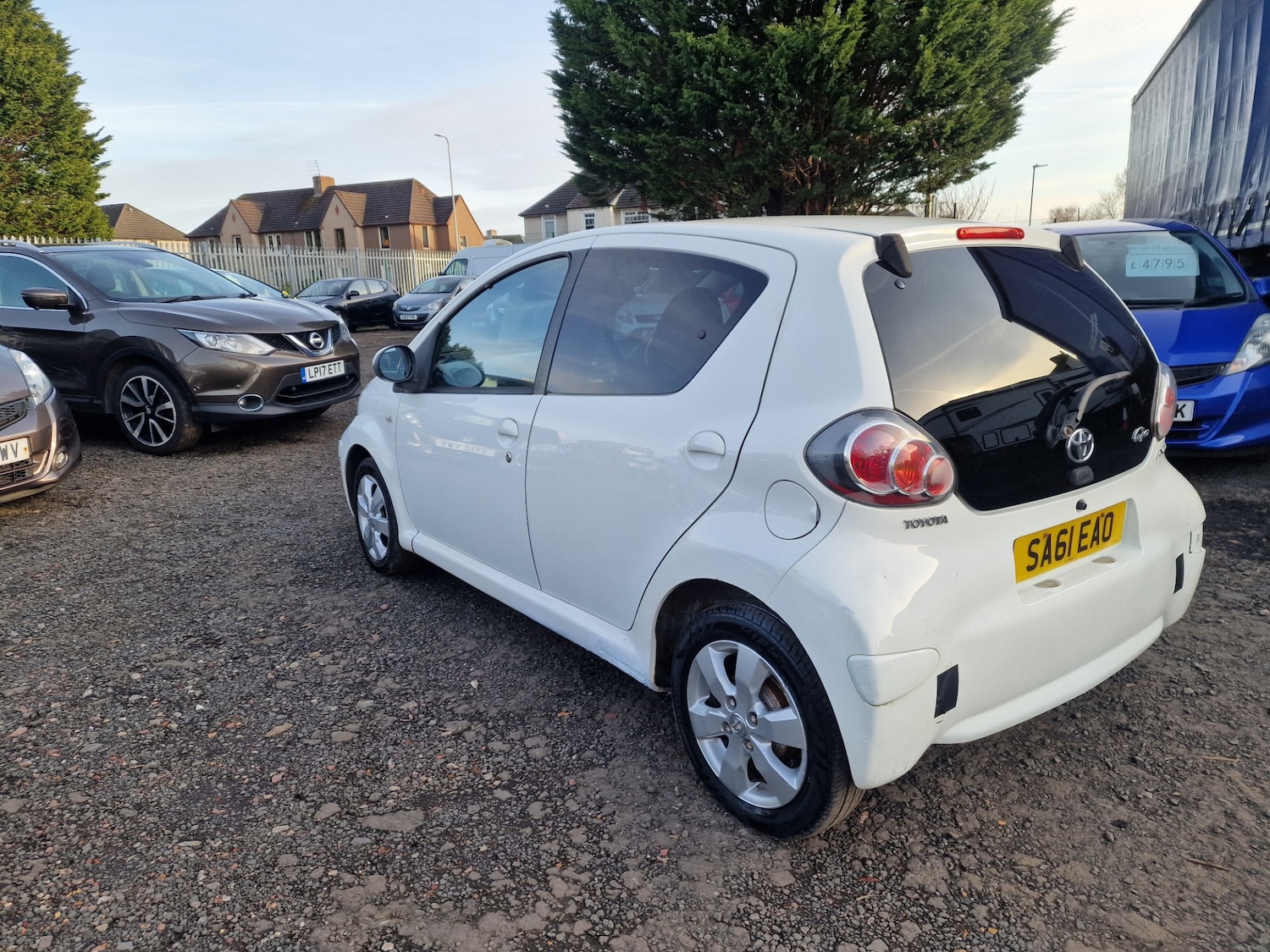 Used Toyota AYGO 2011 for sale - 77954296: Photo 4