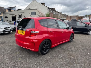 Used Honda Jazz 2013 for sale - 79683384: Photo