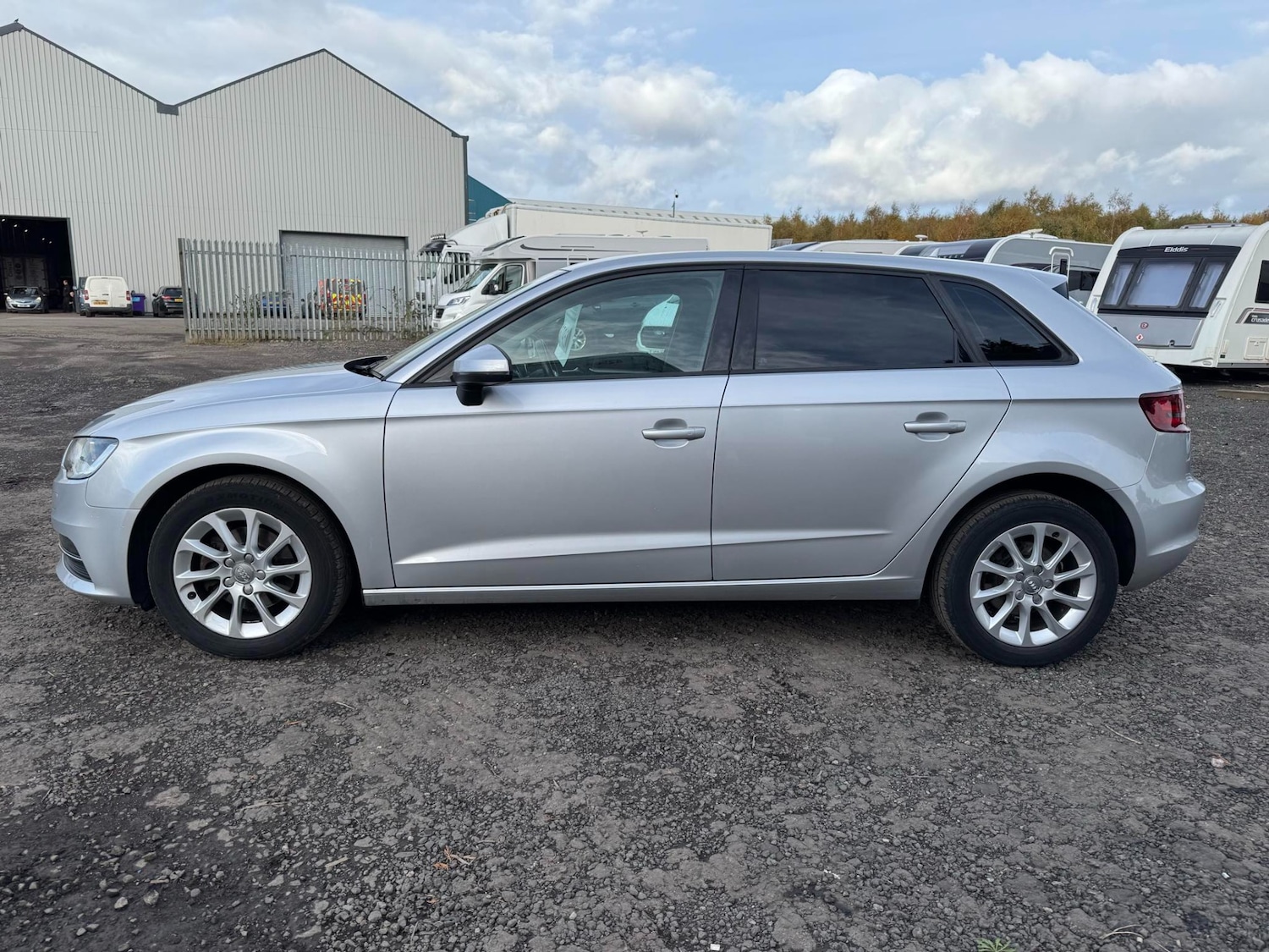 Used Audi A3 2013 for sale - 76576836: Photo 6