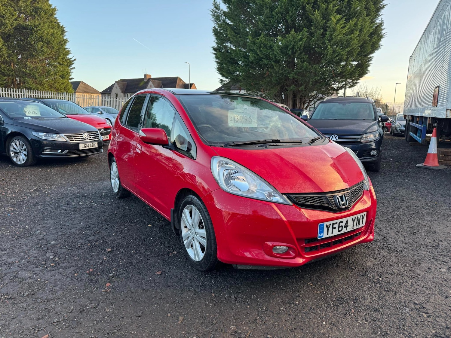 Used Honda Jazz 2014 for sale - 76799667: Photo 2