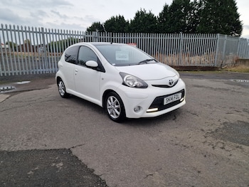 Used Toyota AYGO 2014 for sale - 76461397: Photo
