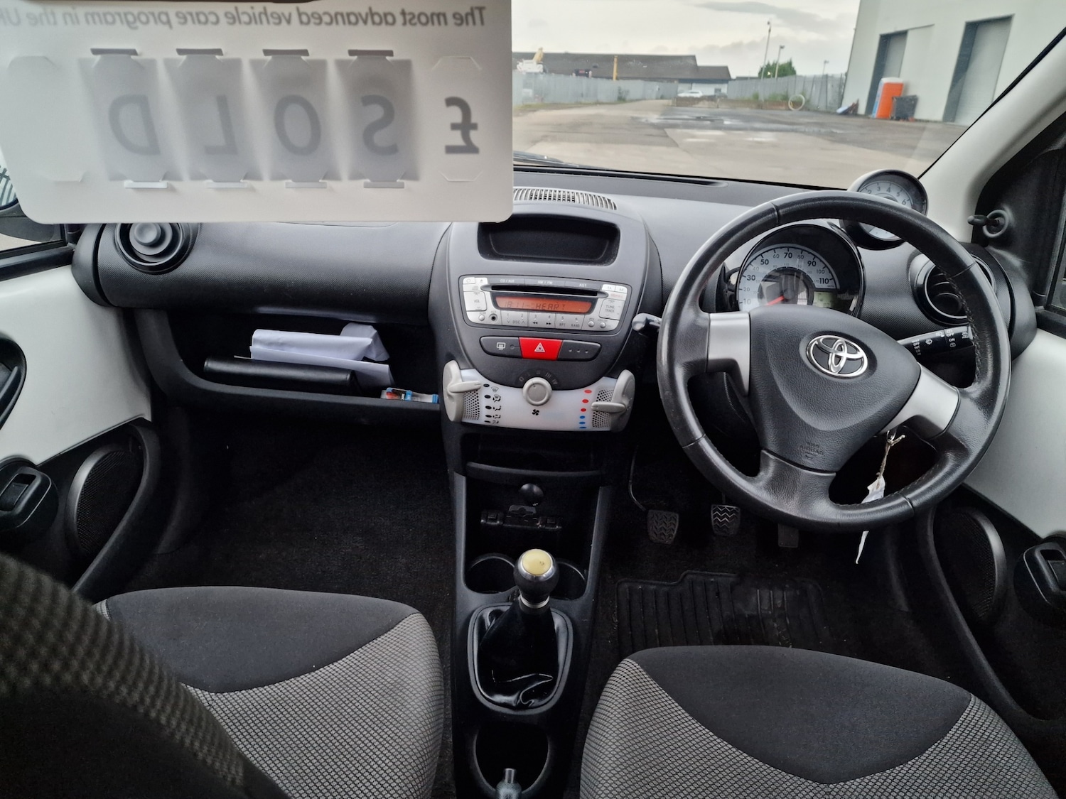 Used Toyota AYGO 2014 for sale - 76461397: Photo 8