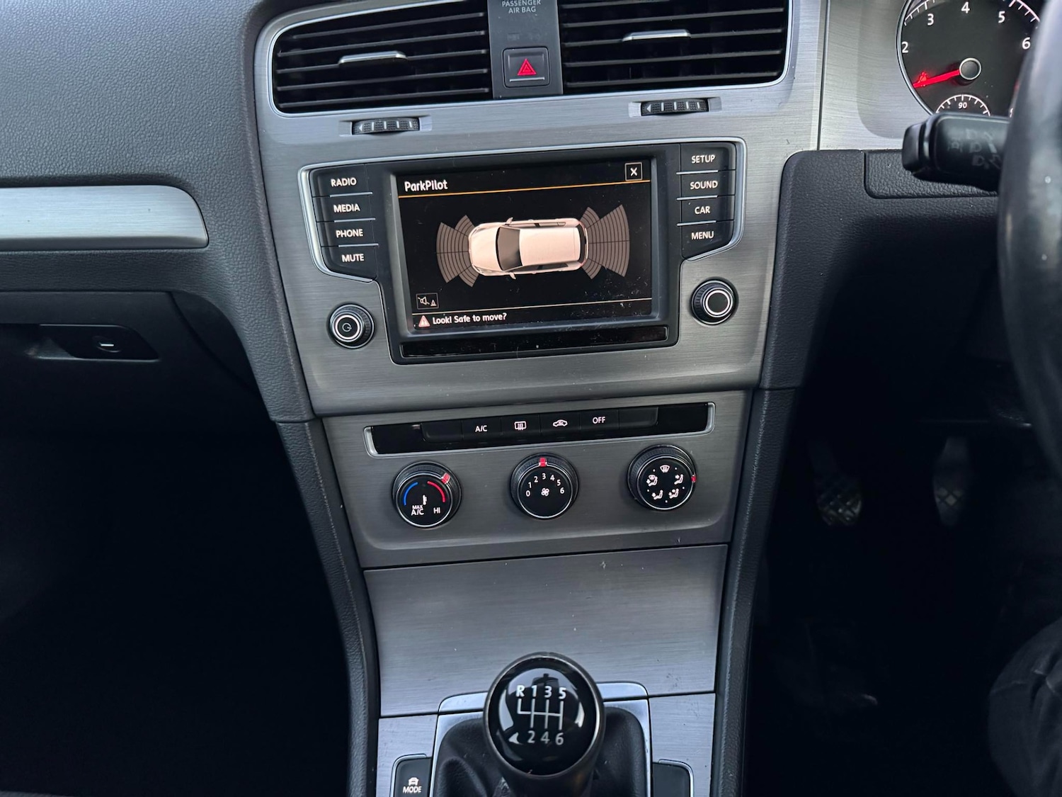 Used Volkswagen Golf 2016 for sale - 76785307: Photo 15