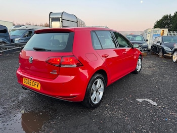 Used Volkswagen Golf 2016 for sale - 76785307: Photo