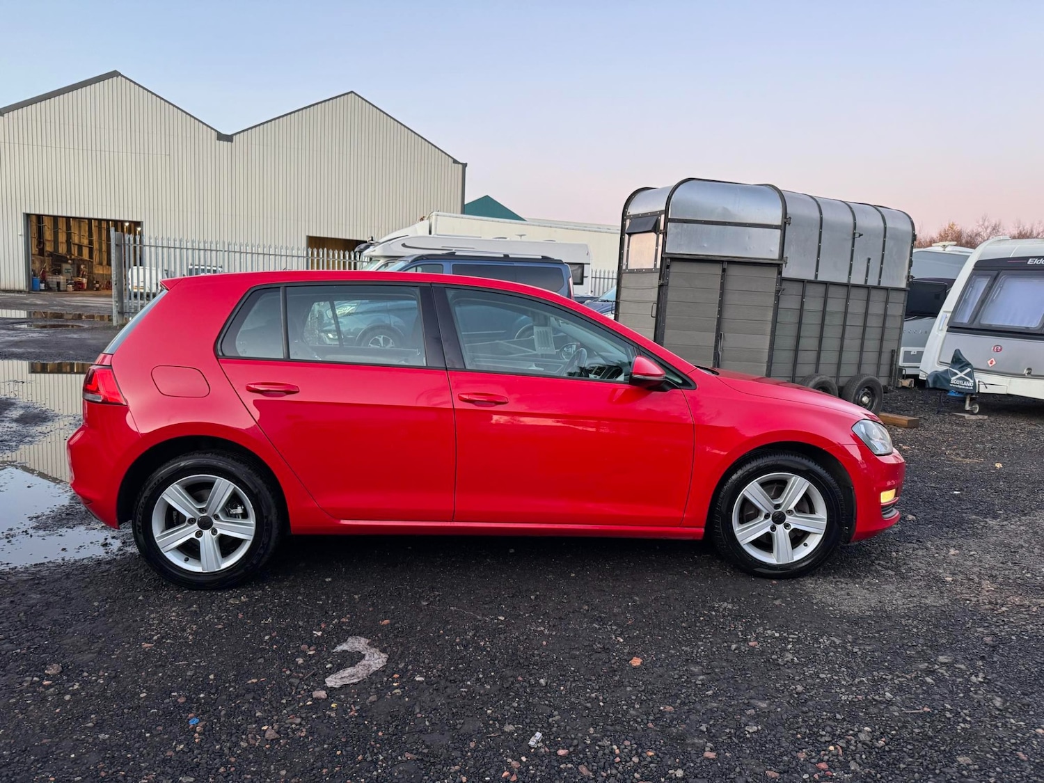 Used Volkswagen Golf 2016 for sale - 76785307: Photo 7