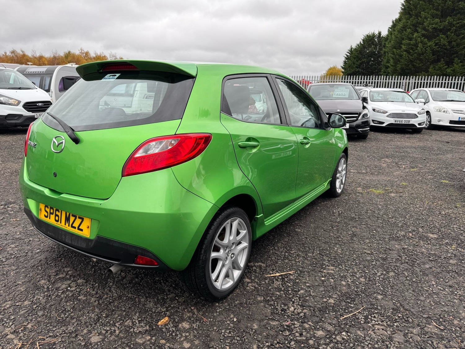 Used Mazda Mazda2 2011 for sale - 76461518: Photo 4