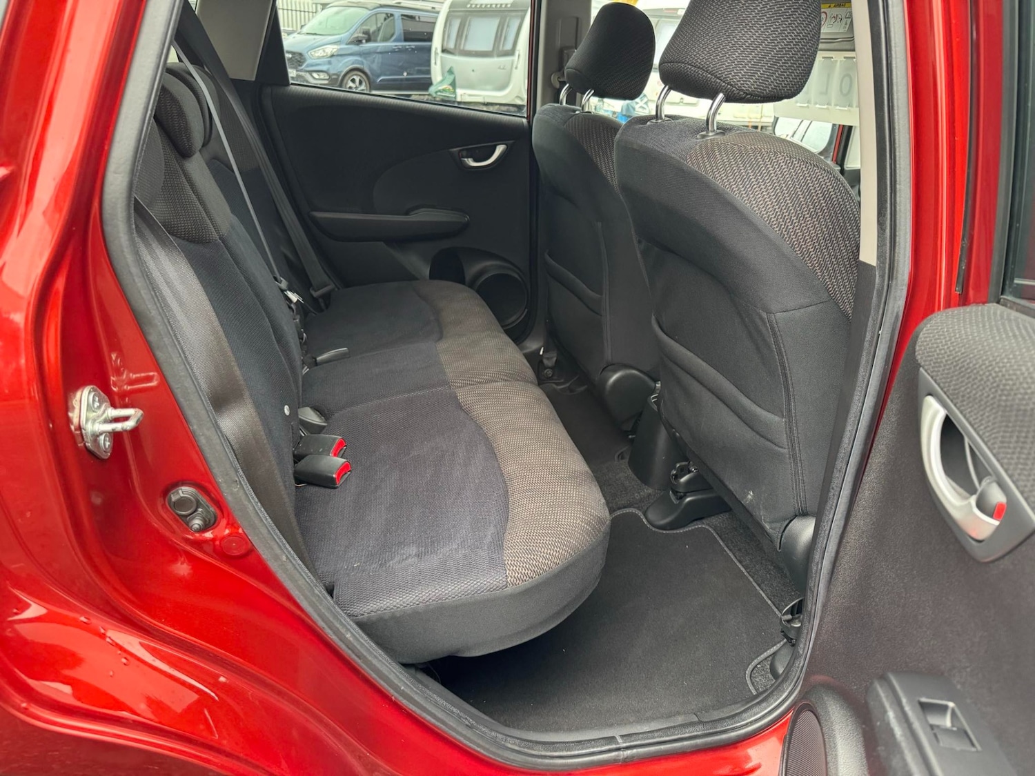 Used Honda Jazz 2015 for sale - 76461604: Photo 9