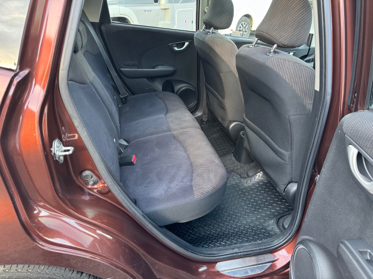 Used Honda Jazz 2011 for sale - 77644069: Photo 12