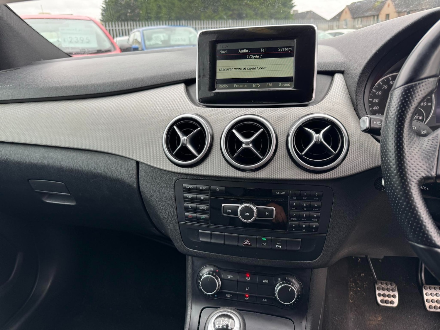 Used Mercedes-Benz B Class 2014 for sale - 76453131: Photo 16