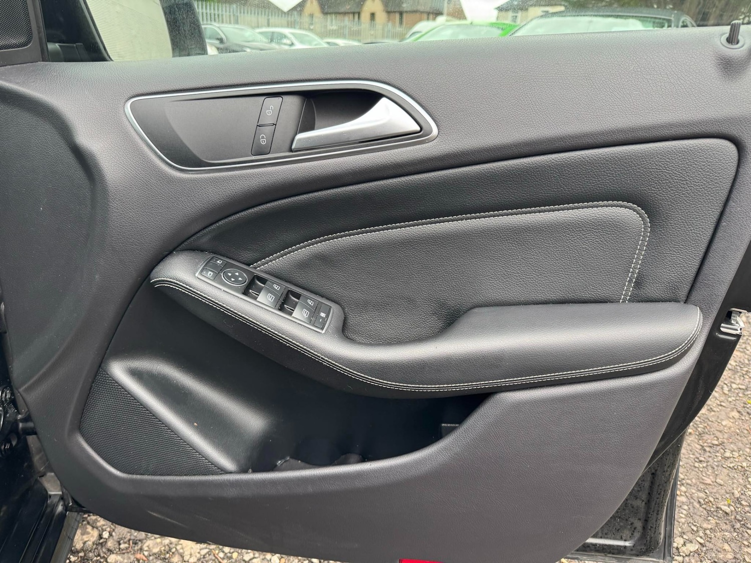 Used Mercedes-Benz B Class 2014 for sale - 76453131: Photo 17