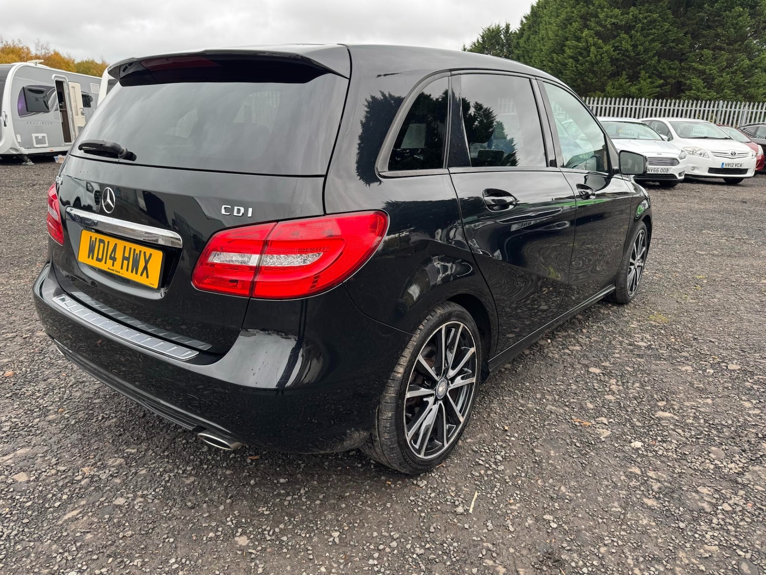 Used Mercedes-Benz B Class 2014 for sale - 76453131: Photo 5