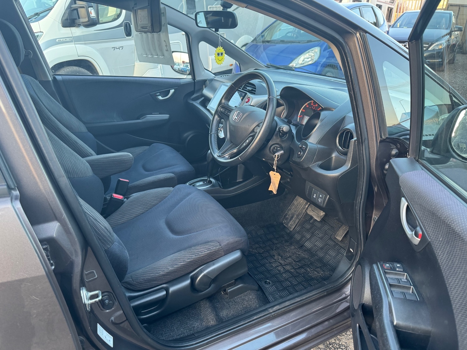 Used Honda Jazz 2015 for sale - 77759410: Photo 10