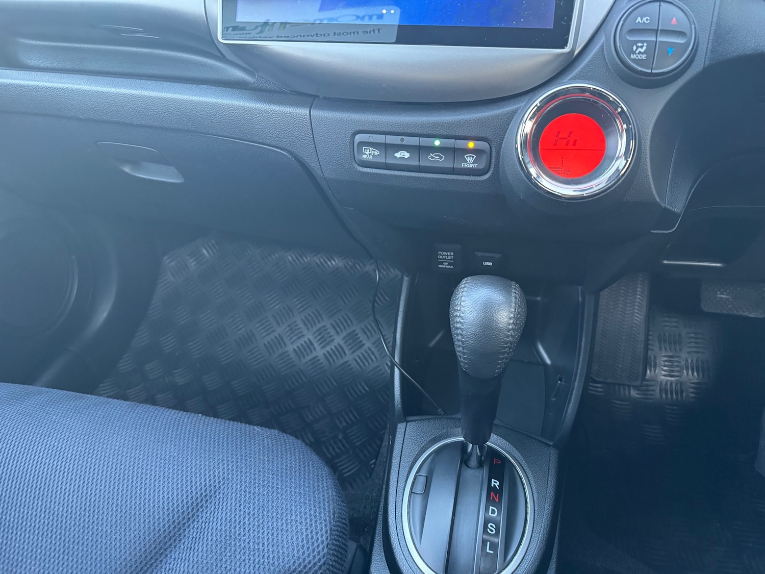 Used Honda Jazz 2015 for sale - 77759410: Photo 20