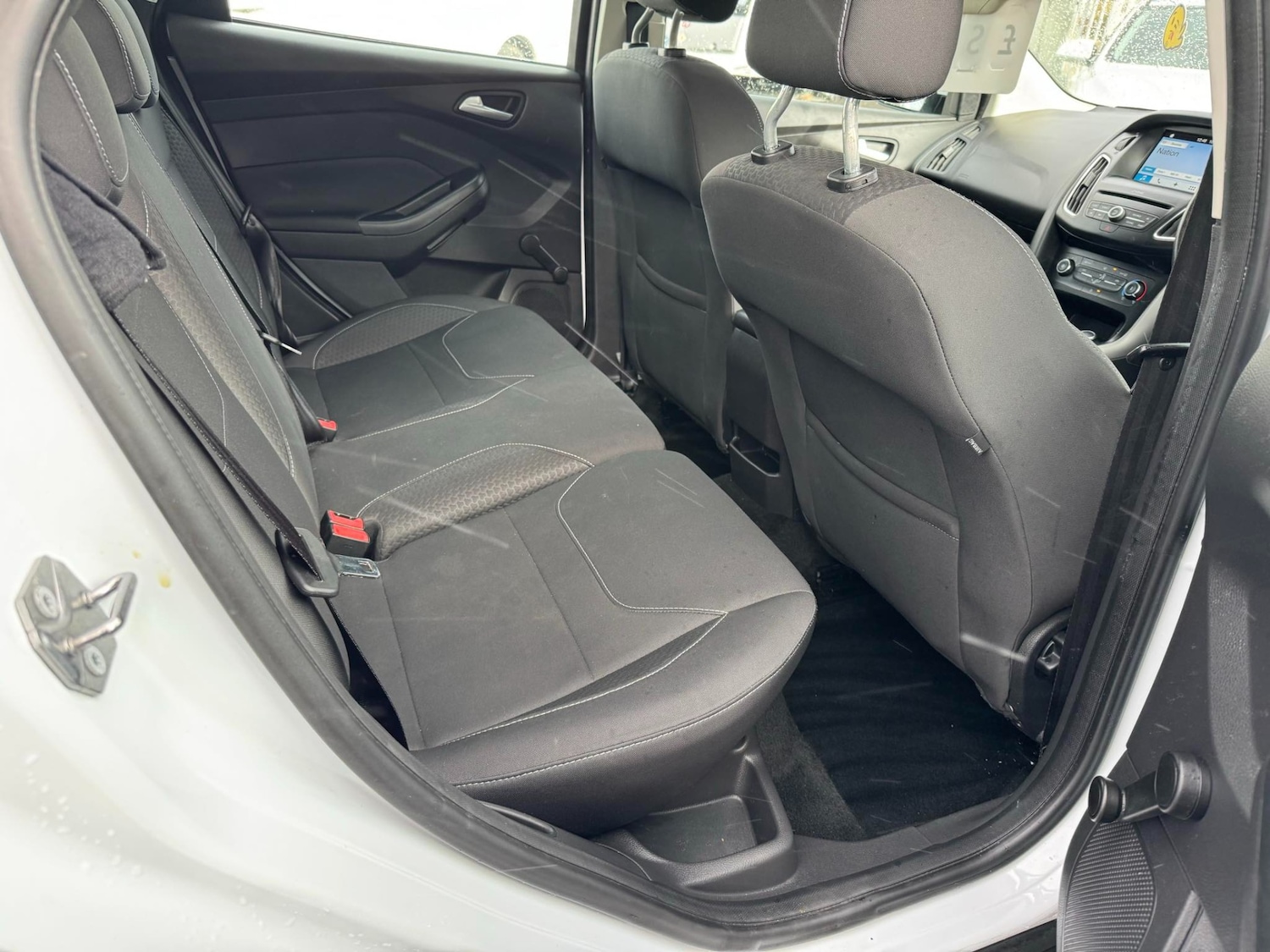 Used Ford Focus 2017 for sale - 76456579: Photo 9